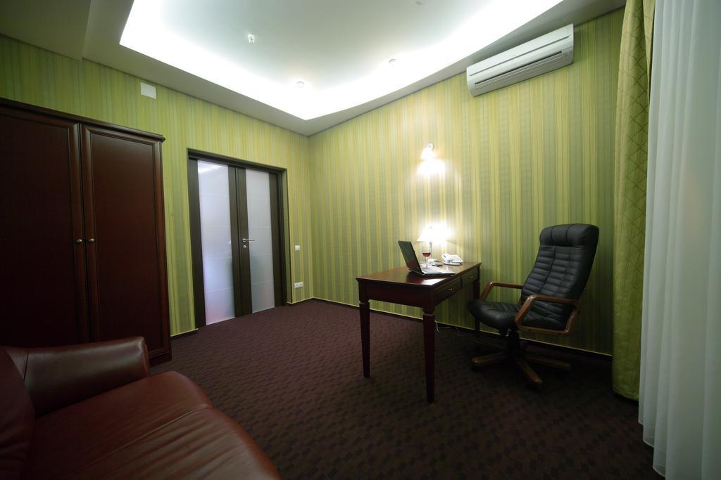 Victoria Hotel Jarkov Interior foto